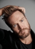 photo Josh Lawson