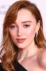 photo Phoebe Dynevor